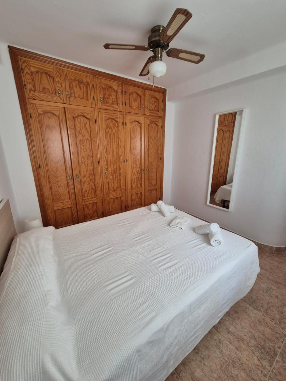 3ºb Escobar Apartment Nerja Luaran gambar