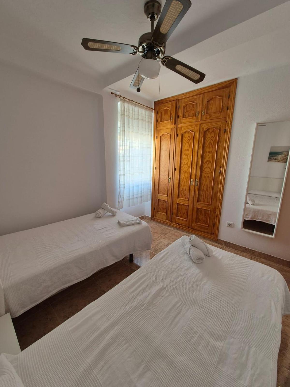 3ºb Escobar Apartment Nerja Luaran gambar