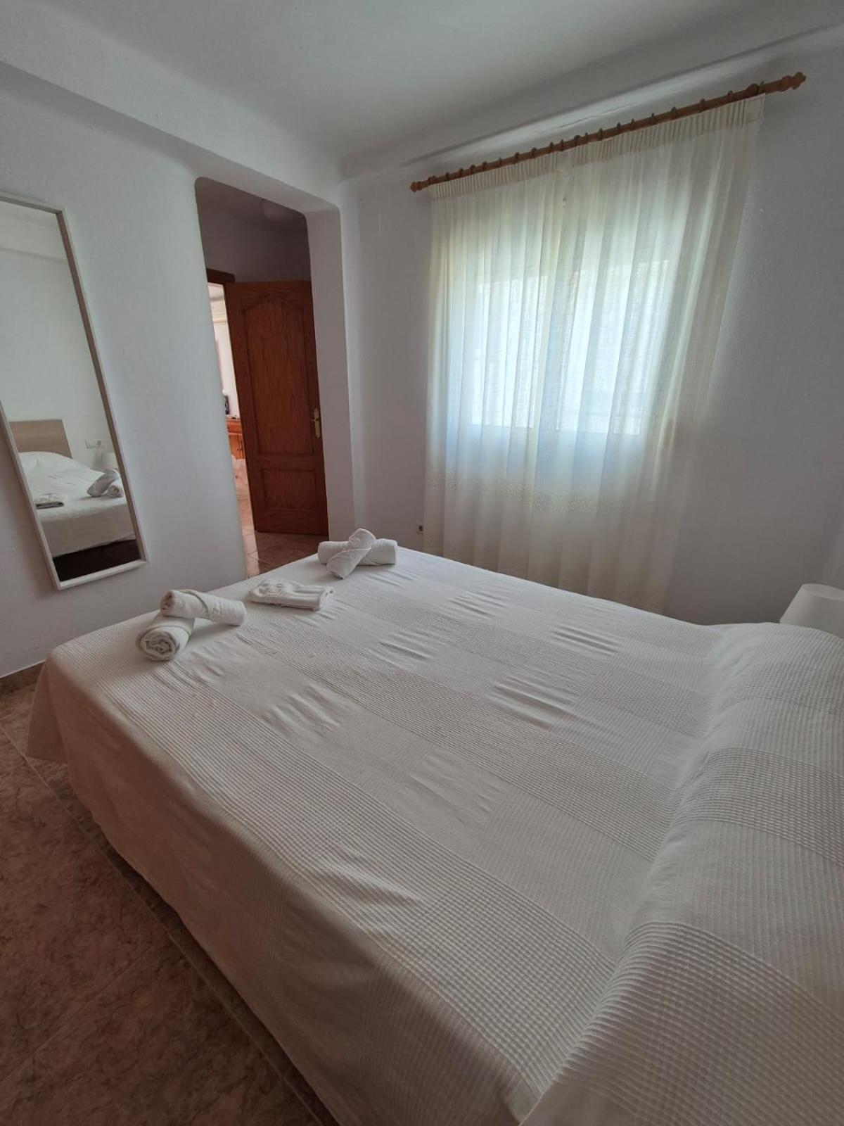 3ºb Escobar Apartment Nerja Luaran gambar